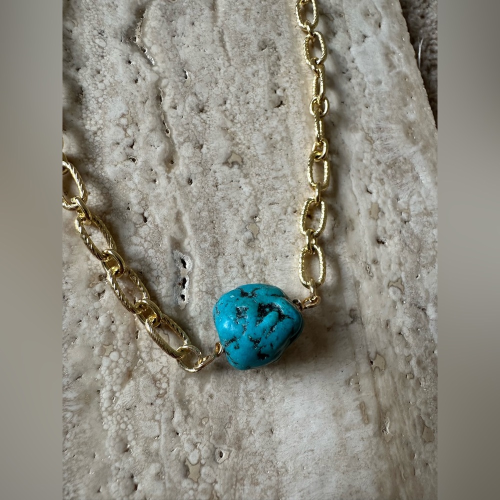 14k Gold Filled Magnesite Choker Necklace 13.5 inches